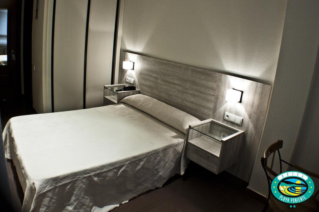 Hotel Playa Poniente Хихон Экстерьер фото