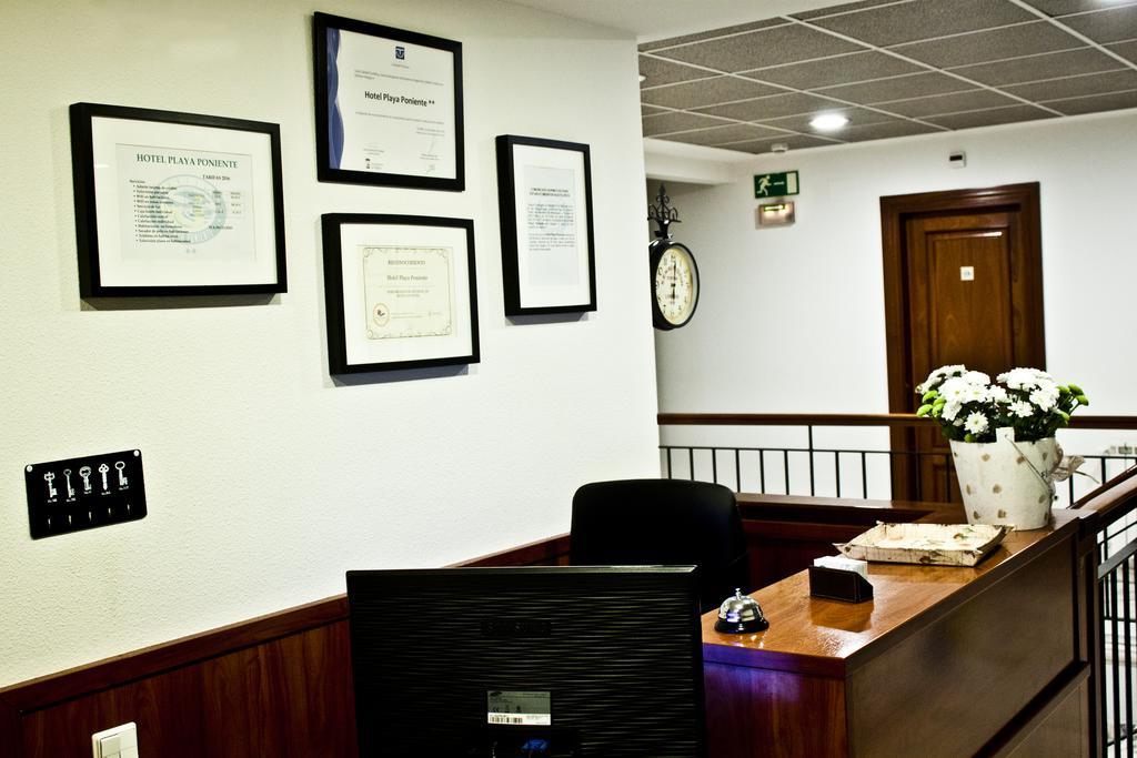 Hotel Playa Poniente Хихон Экстерьер фото